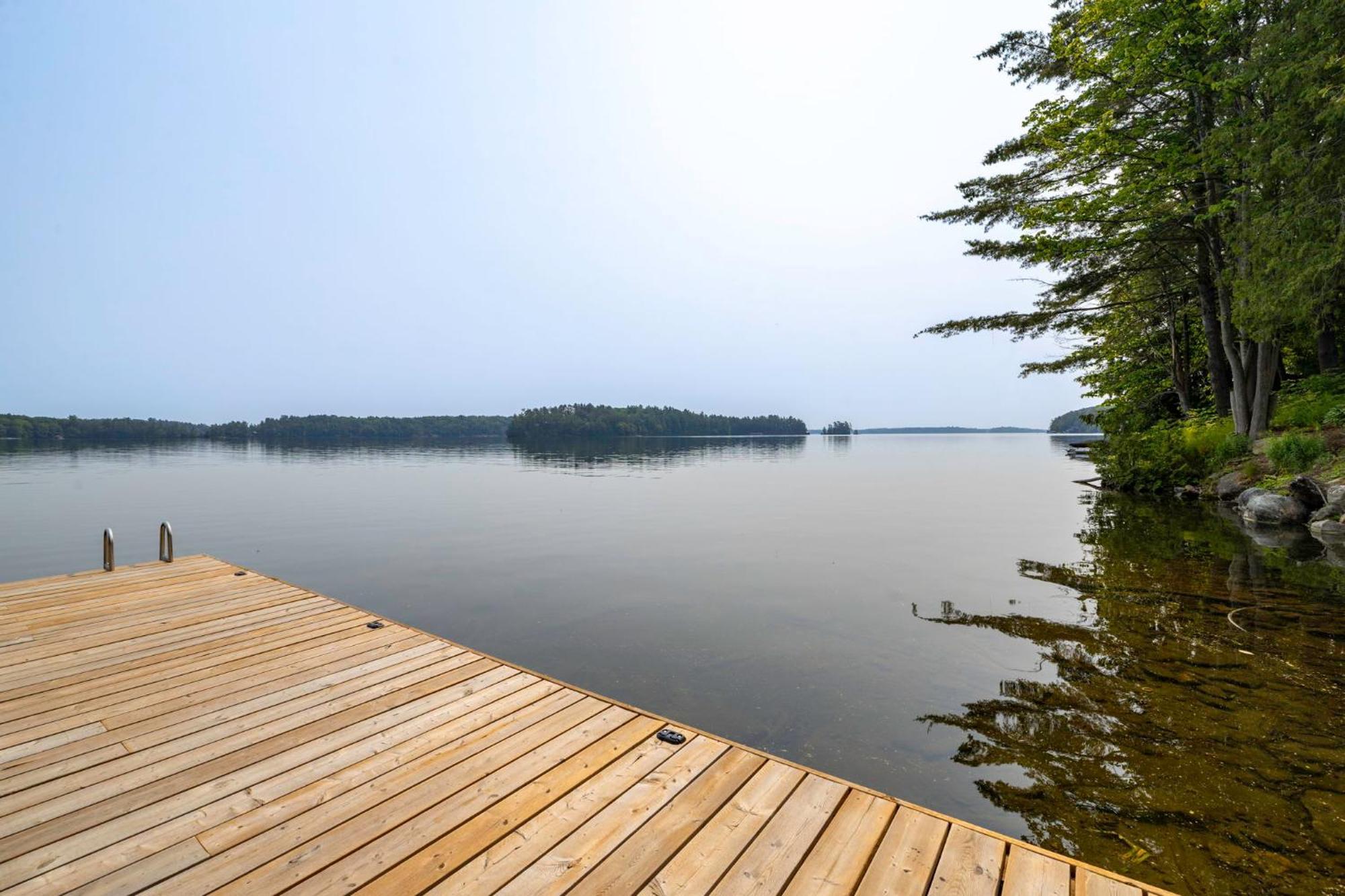 Tranquil Shores Mactier Екстер'єр фото