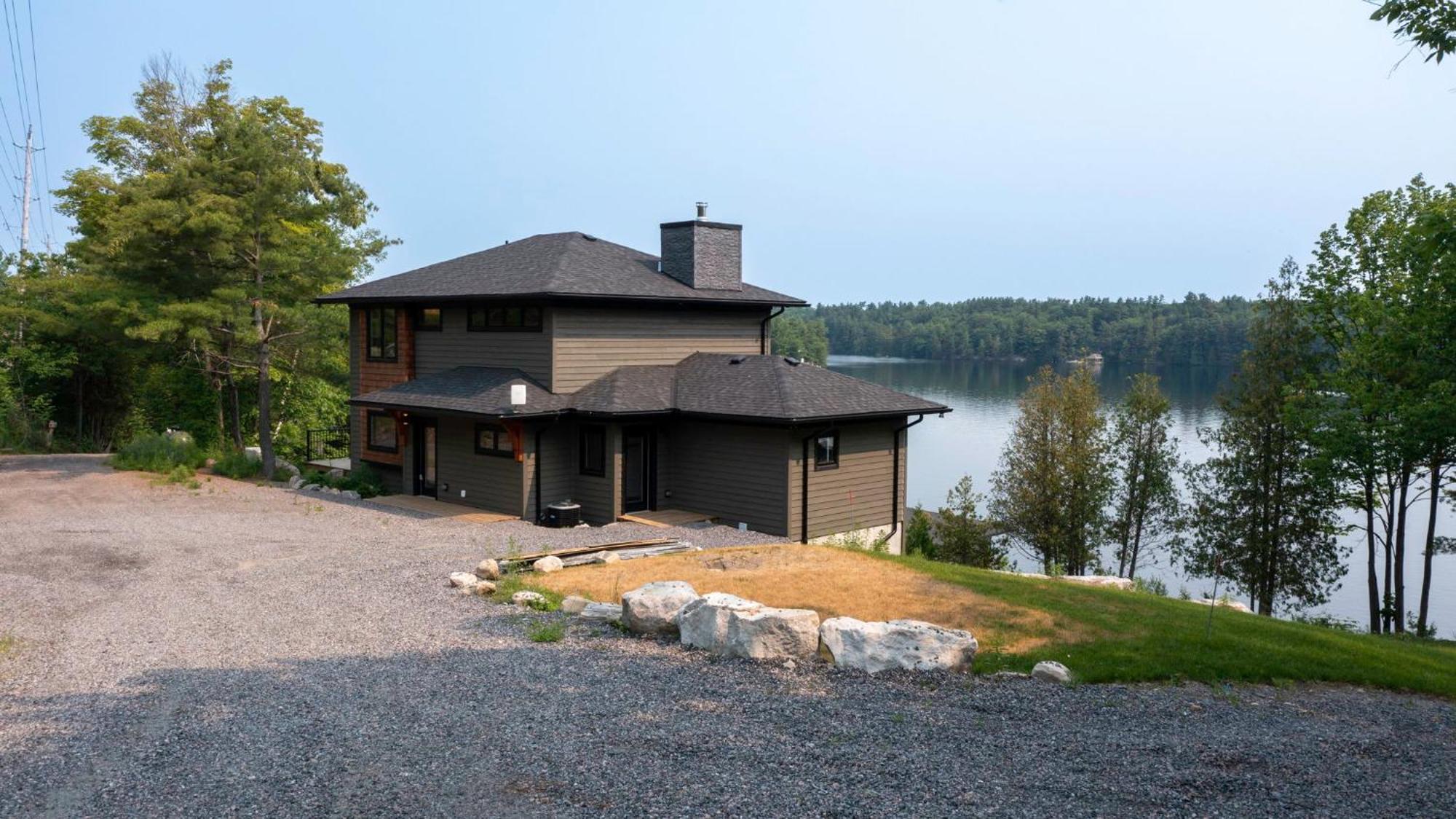 Tranquil Shores Mactier Екстер'єр фото