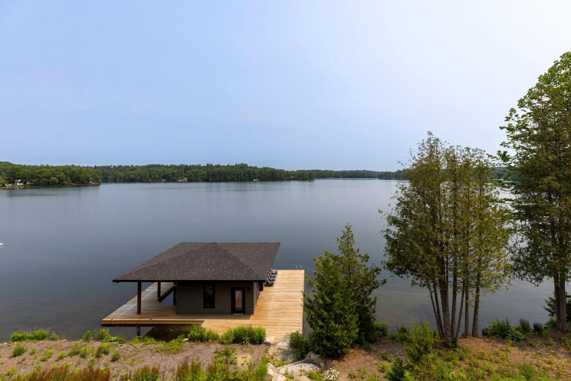 Tranquil Shores Mactier Екстер'єр фото
